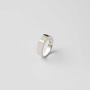 Pt900 プリンセスカットダイヤモンドリング サムネイル3